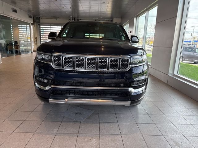 2023 Jeep Grand Wagoneer L Series III
