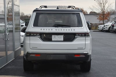 2022 Jeep Grand Wagoneer Series III