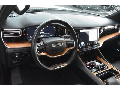 2022 Jeep Grand Wagoneer Series III