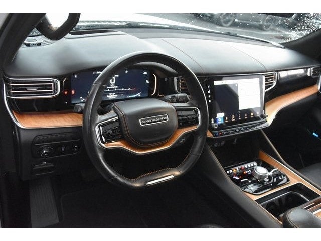 2022 Jeep Grand Wagoneer Series III