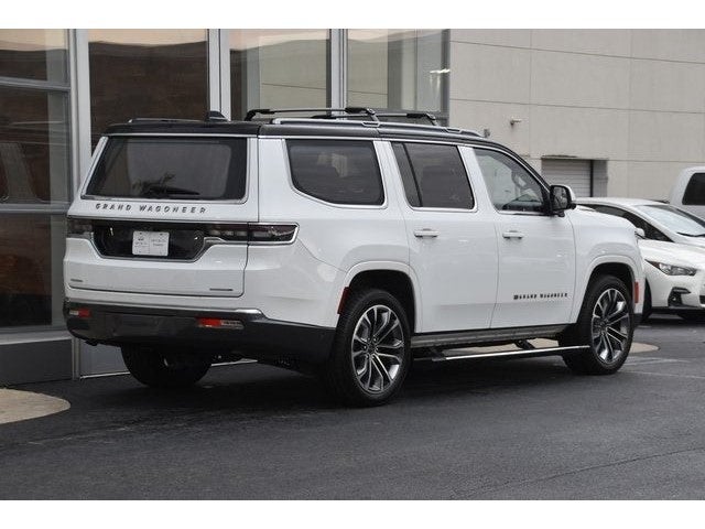 2022 Jeep Grand Wagoneer Series III