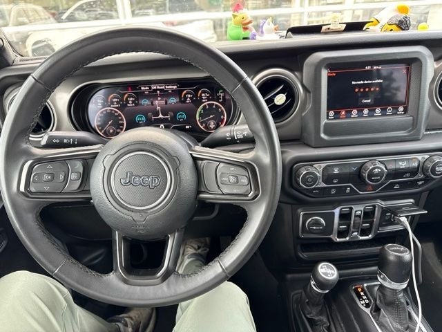 2023 Jeep Gladiator Sport S
