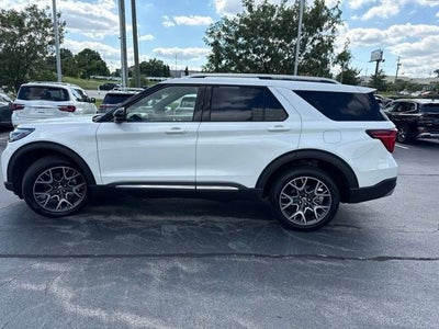 2025 Ford Explorer Platinum