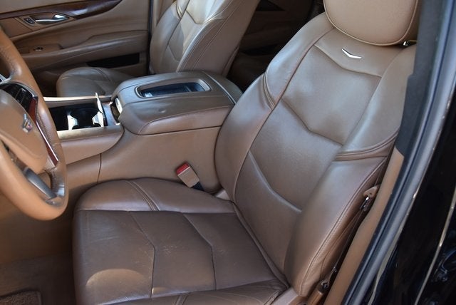 2017 Cadillac Escalade Platinum Edition