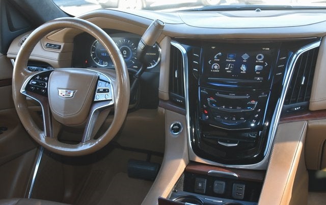 2017 Cadillac Escalade Platinum Edition