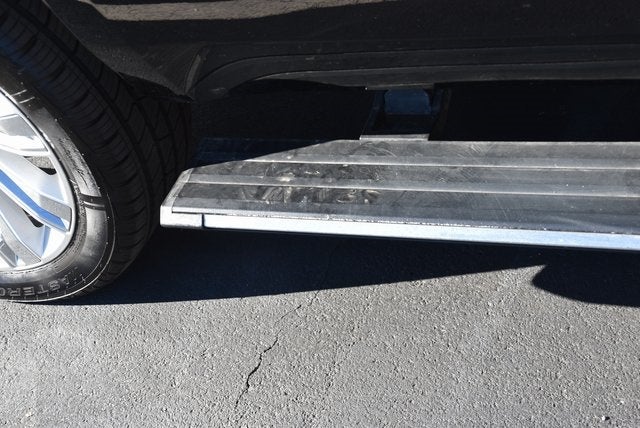 2017 Cadillac Escalade Platinum Edition