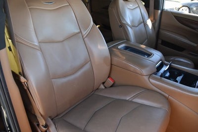 2017 Cadillac Escalade Platinum Edition