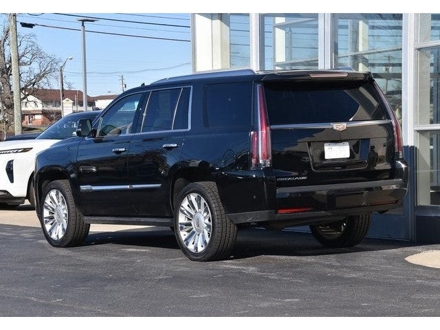 2017 Cadillac Escalade Platinum Edition