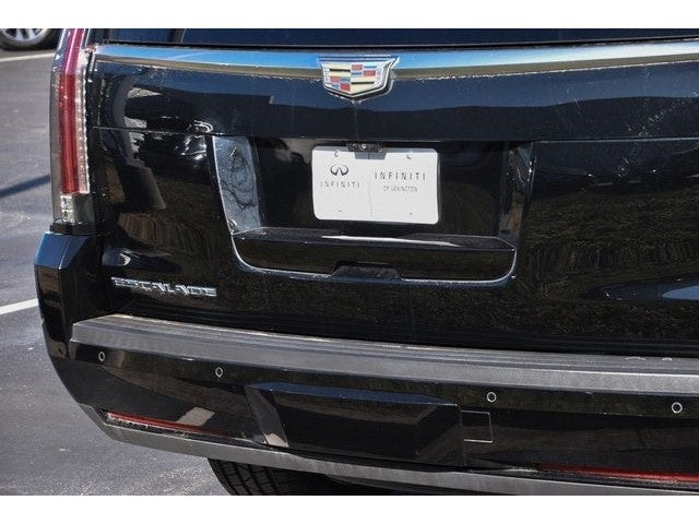 2017 Cadillac Escalade Platinum Edition