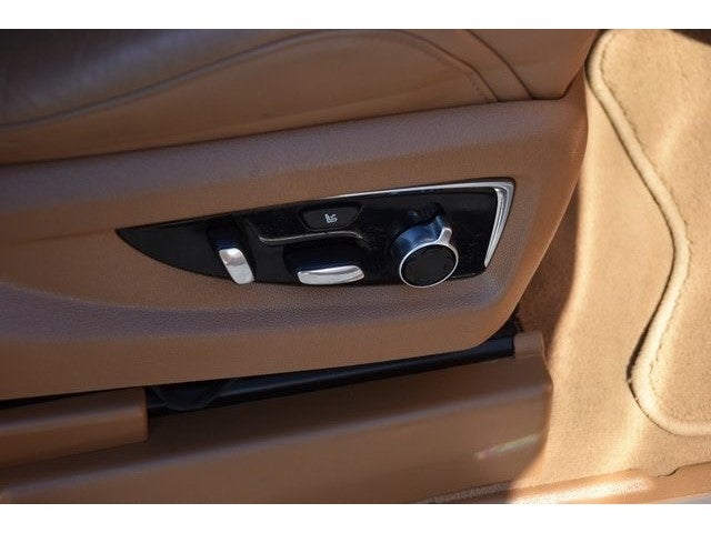 2017 Cadillac Escalade Platinum Edition