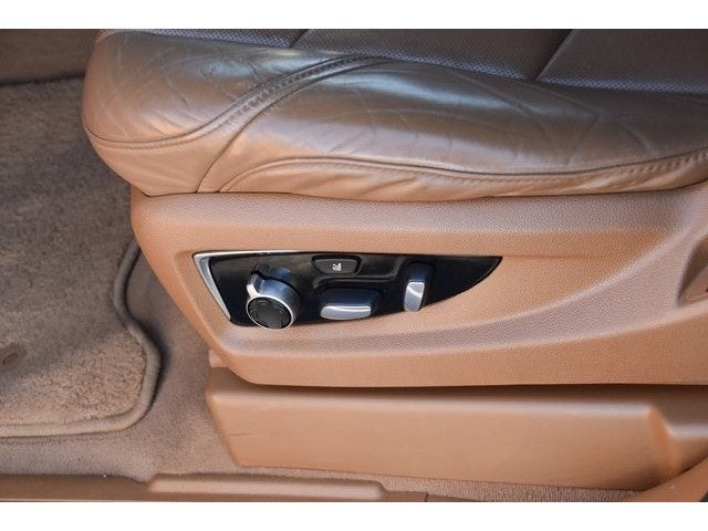 2017 Cadillac Escalade Platinum Edition