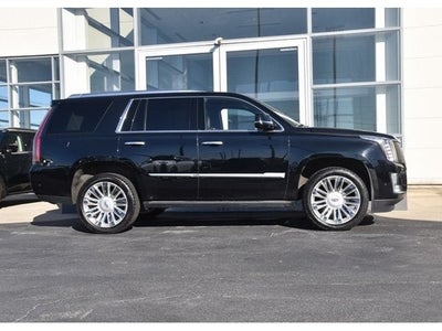 2017 Cadillac Escalade Platinum Edition