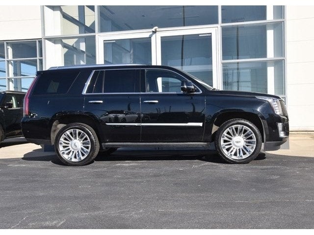 2017 Cadillac Escalade Platinum Edition