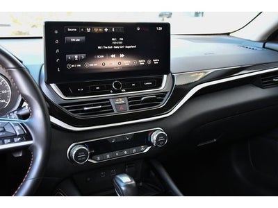 2025 Nissan Altima 2.5 SR