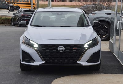 2025 Nissan Altima 2.5 SR