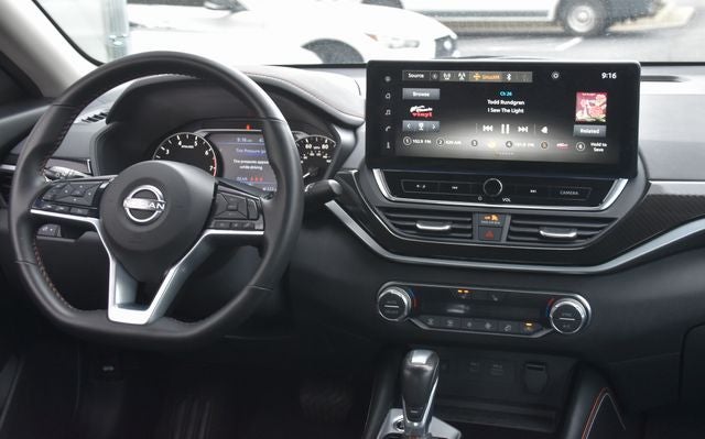 2025 Nissan Altima 2.5 SR