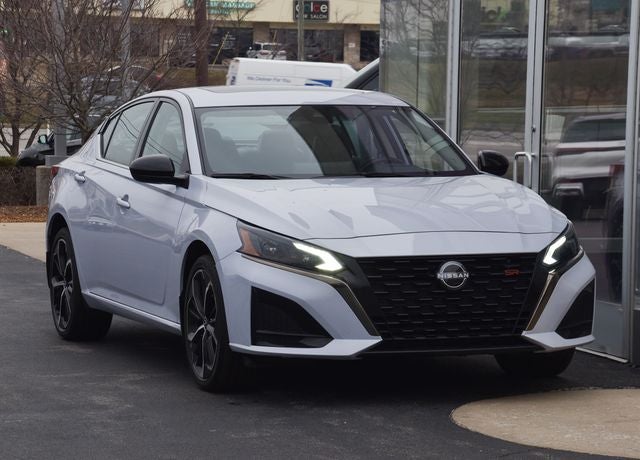 2025 Nissan Altima 2.5 SR