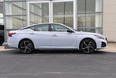 2025 Nissan Altima 2.5 SR