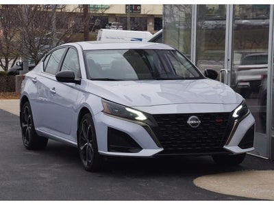 2025 Nissan Altima 2.5 SR