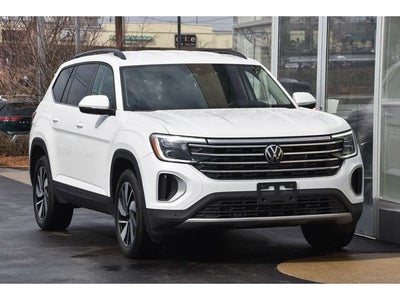 2025 Volkswagen Atlas 2.0T SE w/Technology
