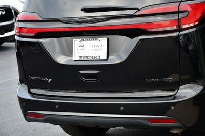 2025 Chrysler Pacifica Limited