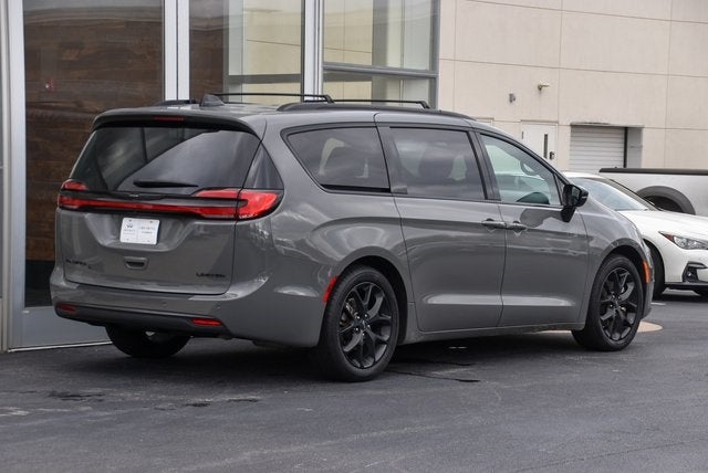 2025 Chrysler Pacifica Limited