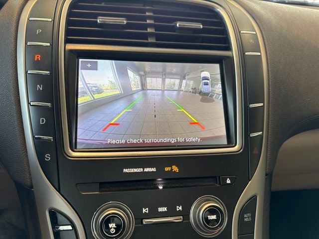 2019 Lincoln Nautilus Select