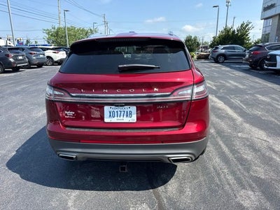 2019 Lincoln Nautilus Select