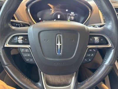 2019 Lincoln Nautilus Select