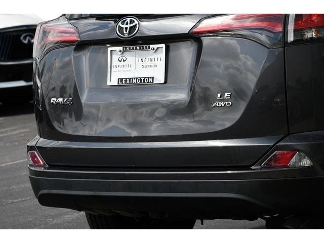 2017 Toyota RAV4 LE