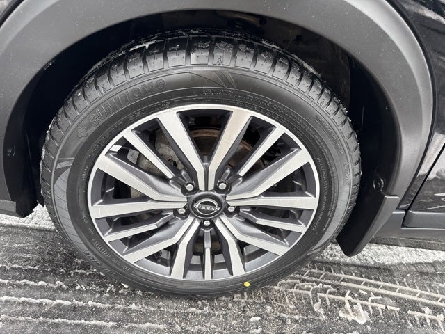 2022 Nissan Kicks SV