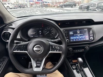 2022 Nissan Kicks SV