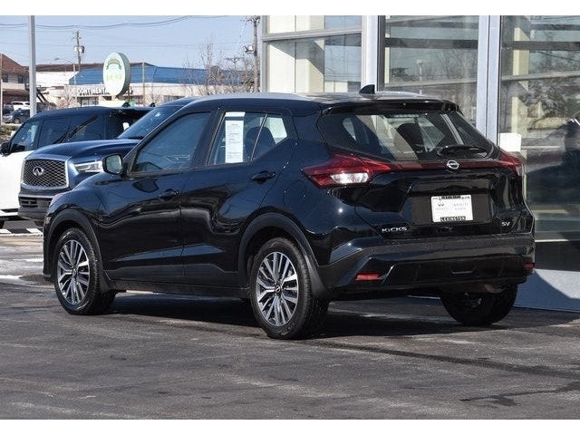 2022 Nissan Kicks SV