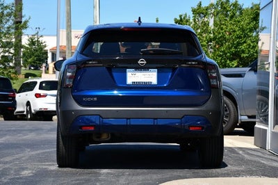 2025 Nissan Kicks SV