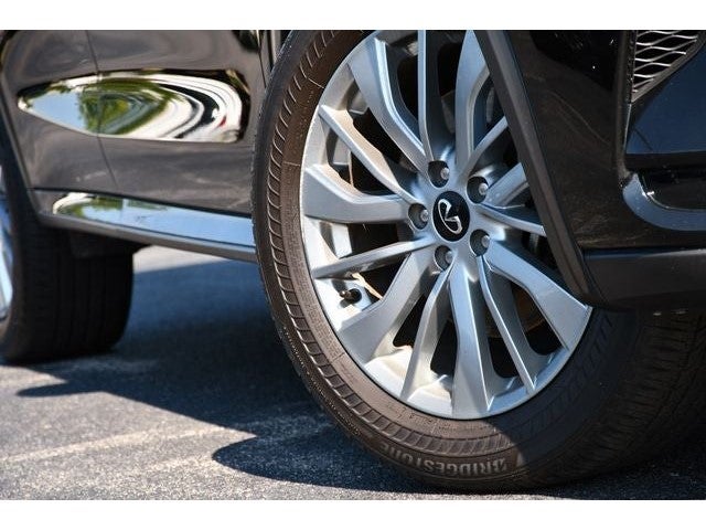 2025 INFINITI QX50 LUXE AWD