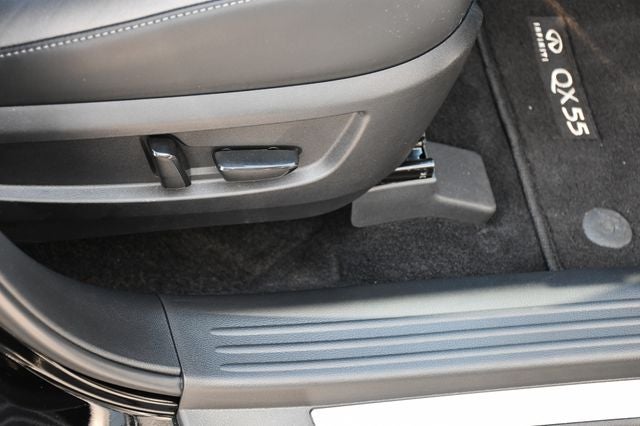 2025 INFINITI QX55 Luxe AWD