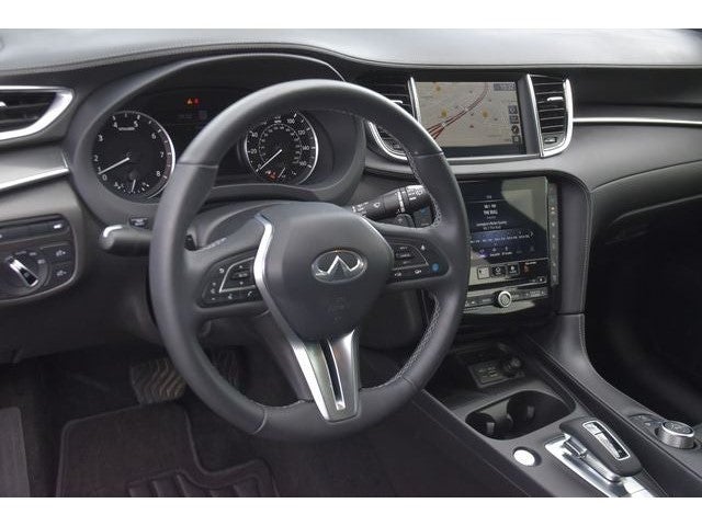 2025 INFINITI QX55 Essential AWD