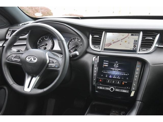2025 INFINITI QX55 Essential AWD