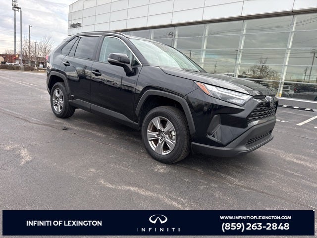 2025 Toyota RAV4 Hybrid XLE