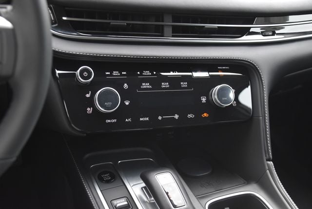 2027 INFINITI QX60 Luxe FWD
