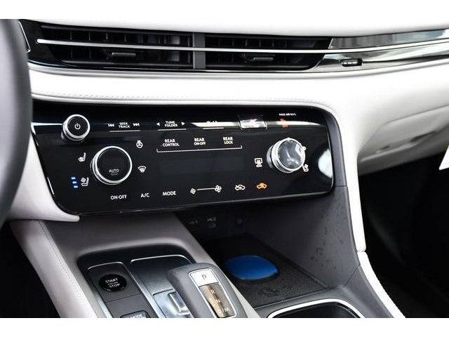 2027 INFINITI QX60 Luxe AWD