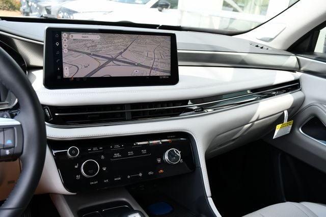 2027 INFINITI QX60 Luxe AWD