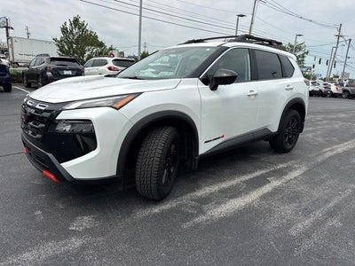 2025 Nissan Rogue Rock Creek