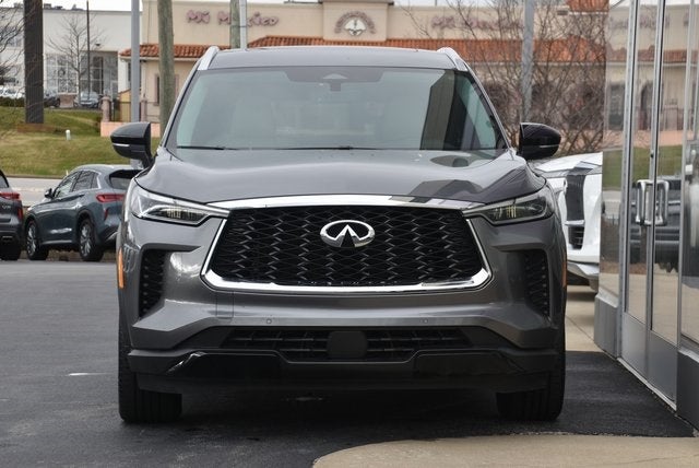 2023 INFINITI QX60 LUXE FWD