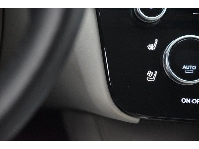 2023 INFINITI QX60 LUXE FWD