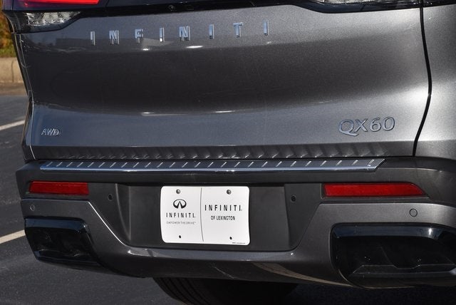 2023 INFINITI QX60 LUXE AWD