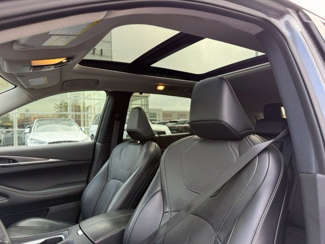 2023 INFINITI QX60 LUXE AWD