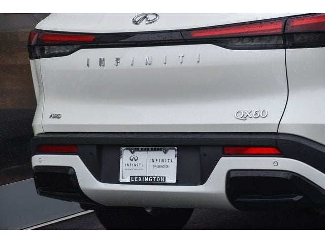 2023 INFINITI QX60 LUXE AWD