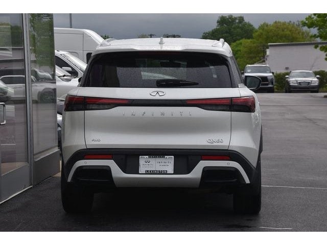 2023 INFINITI QX60 LUXE AWD