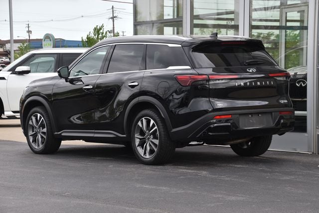 2023 INFINITI QX60 LUXE AWD